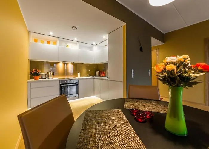 Easy - Centre Tallin